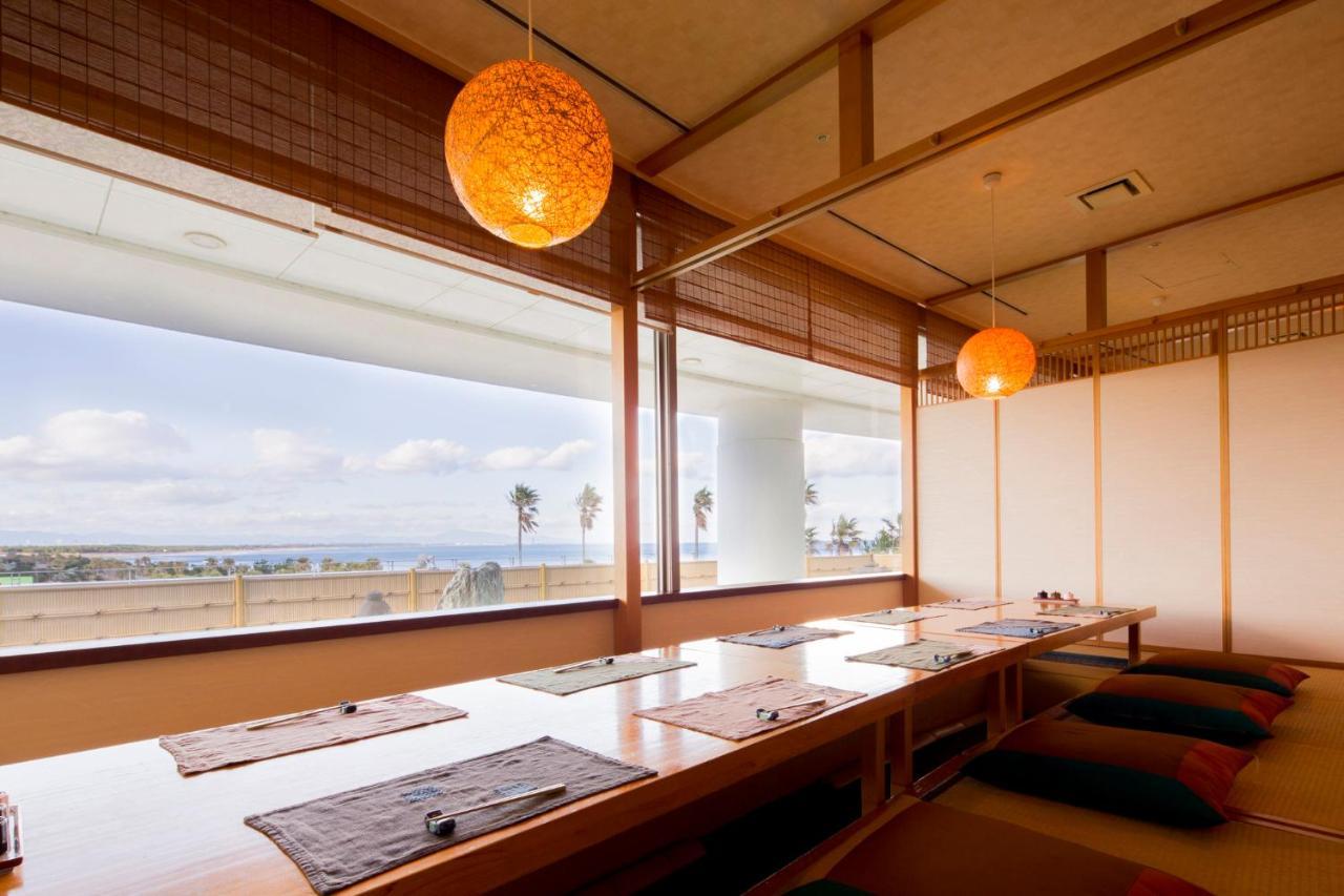 Ana Holiday Inn Resort Miyazaki By Ihg Εξωτερικό φωτογραφία