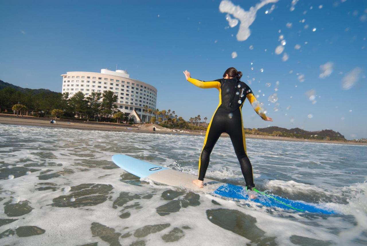 Ana Holiday Inn Resort Miyazaki By Ihg Εξωτερικό φωτογραφία