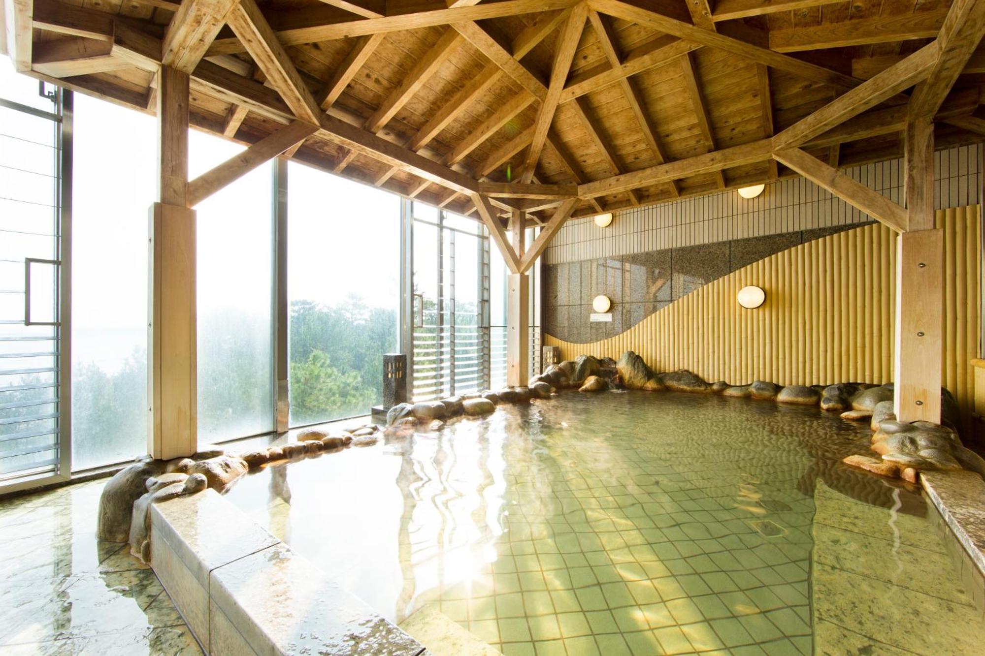 Ana Holiday Inn Resort Miyazaki By Ihg Εξωτερικό φωτογραφία
